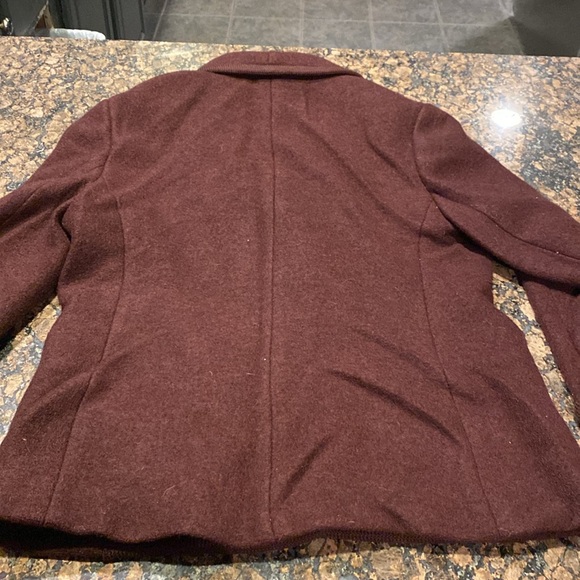 Brooks Brothers women’s 100% wool jacket with decorative buttons - Picture 5 of 5